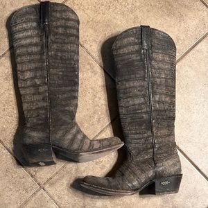 Miss Macie Boots
